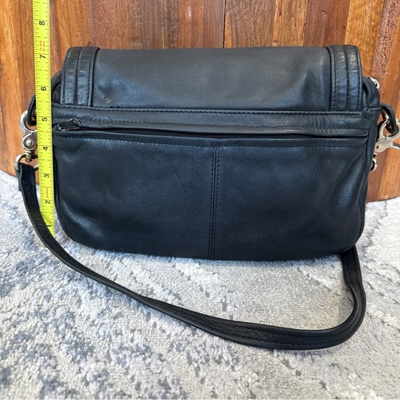 Tignanello Vintage Saddlebag Black Leather Handbag Crossbody Bag - Picture 4 of 13
